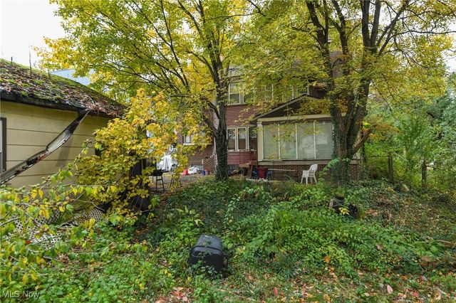 125 Brookline Avenue, Youngstown, OH 44505