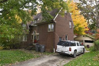 125 Brookline Avenue, Youngstown, OH 44505