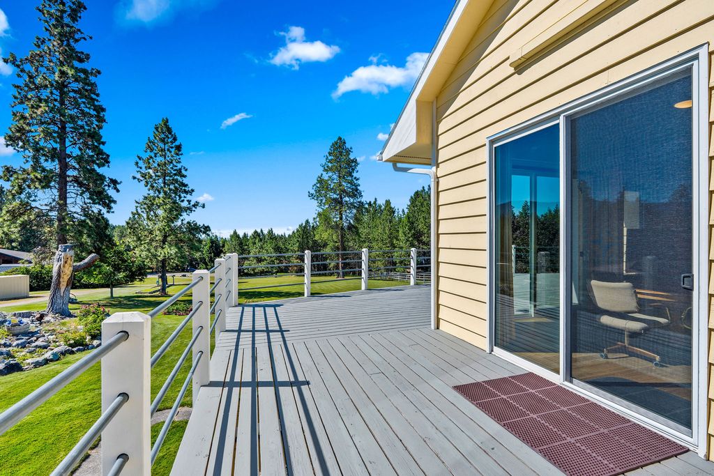 33676 Hilltop Terrace, Bigfork, MT 59911 photo 36