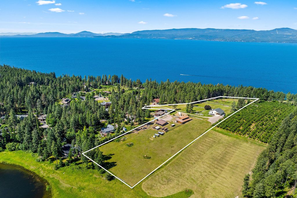 33676 Hilltop Terrace, Bigfork, MT 59911 photo 4