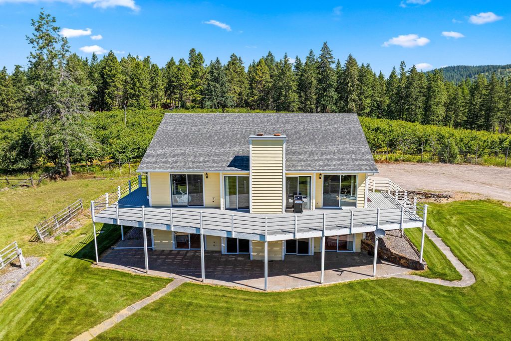 33676 Hilltop Terrace, Bigfork, MT 59911 photo 58