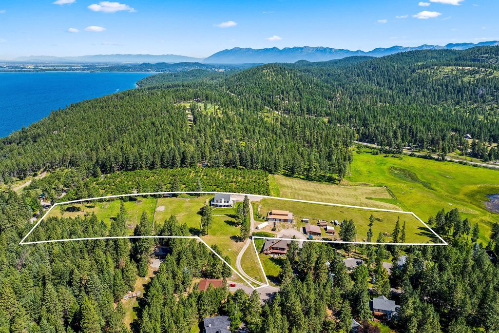 33676 Hilltop Terrace, Bigfork, MT 59911 photo 6