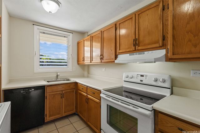 14 Aulike Street 306, Kailua, HI 96734