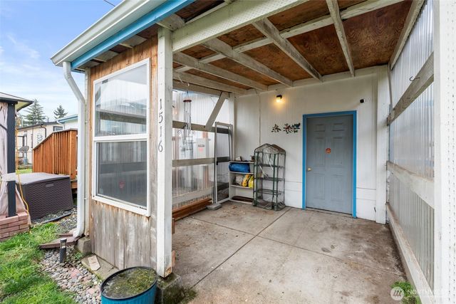 1516 Oxford Avenue, Centralia, WA 98531