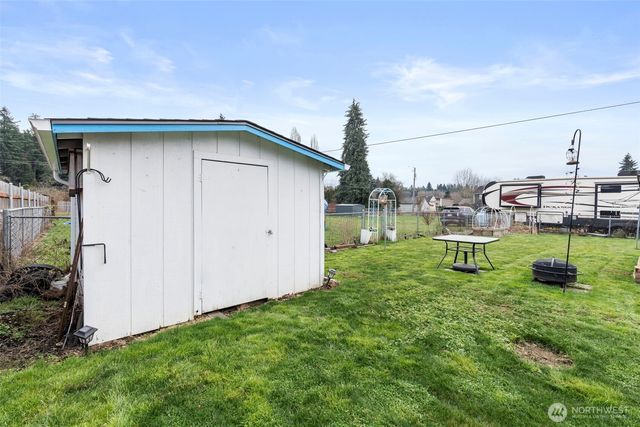 1516 Oxford Avenue, Centralia, WA 98531