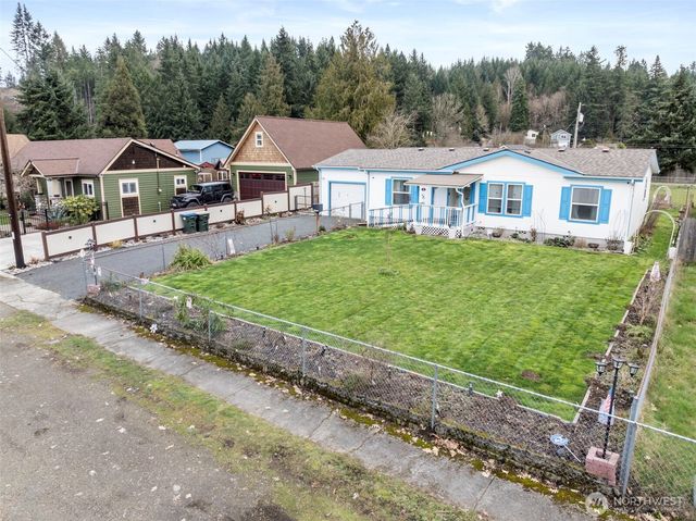 1516 Oxford Avenue, Centralia, WA 98531