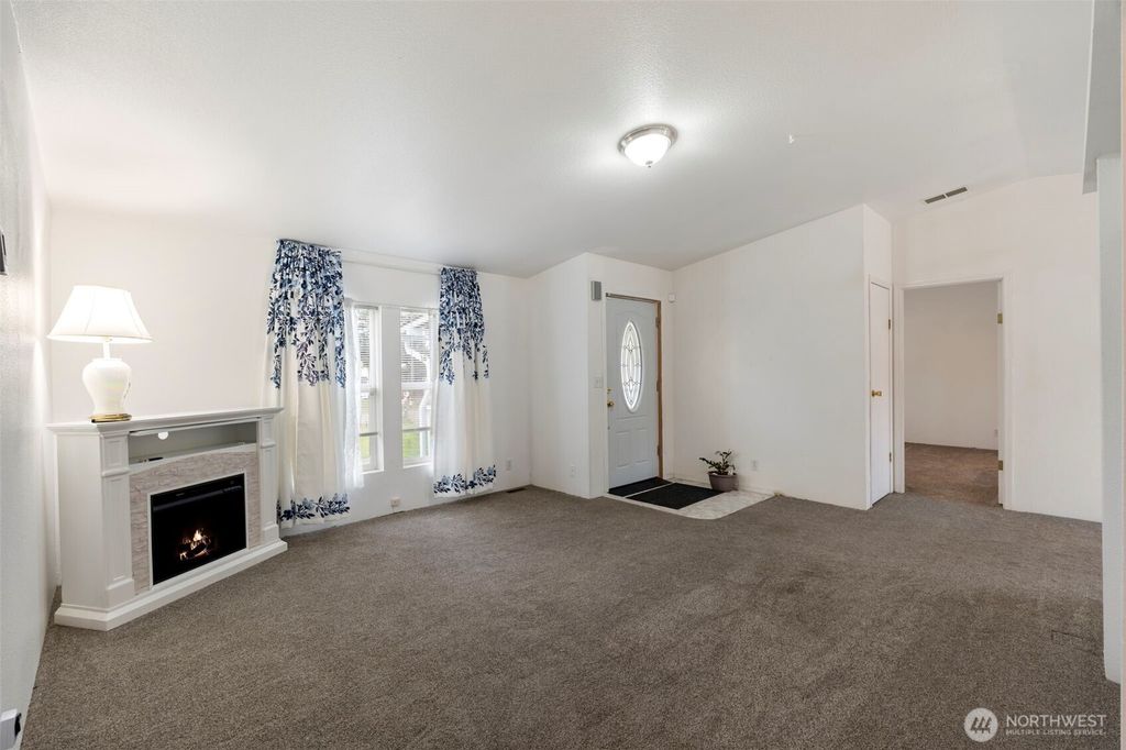 1516 Oxford Avenue, Centralia, WA 98531