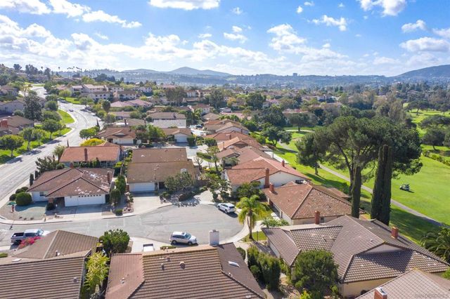 17547 Plaza Karena, San Diego, CA 92128