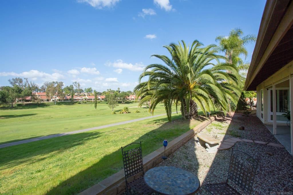 17547 Plaza Karena, San Diego, CA 92128
