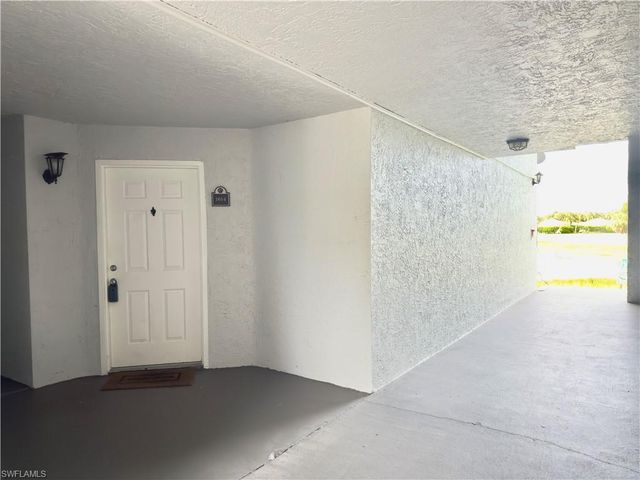 13615 Eagle Ridge DR 1614, Fort Myers, FL 33912