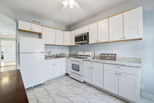 1637 S Saint Louis Avenue, Chicago, IL 60623