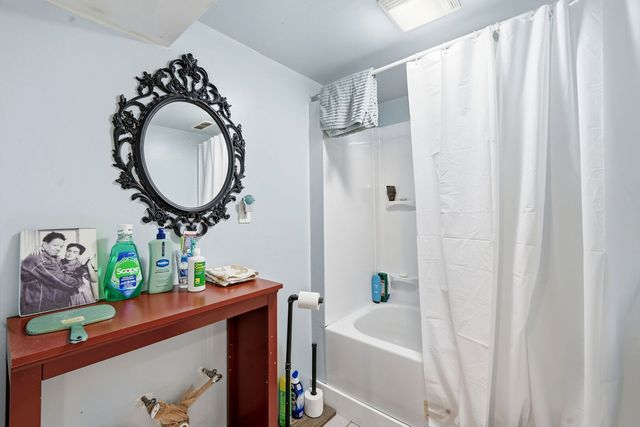 1637 S Saint Louis Avenue, Chicago, IL 60623