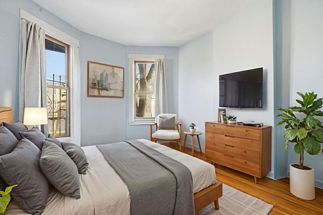 1637 S Saint Louis Avenue, Chicago, IL 60623