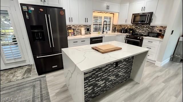 2672 Gulfview DR, Naples, FL 34112