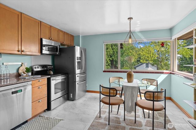 311 S 104th Street, Seattle, WA 98168