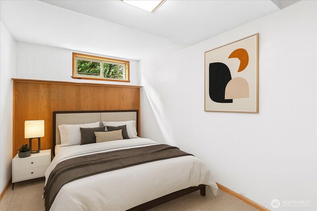 311 S 104th Street, Seattle, WA 98168