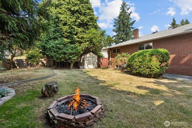311 S 104th Street, Seattle, WA 98168