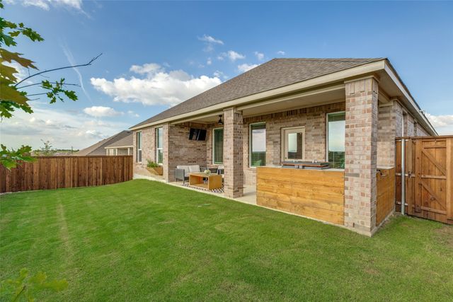 2120 Winnsboro Avenue, Celina, TX 75009
