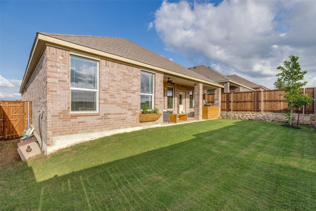2120 Winnsboro Avenue, Celina, TX 75009