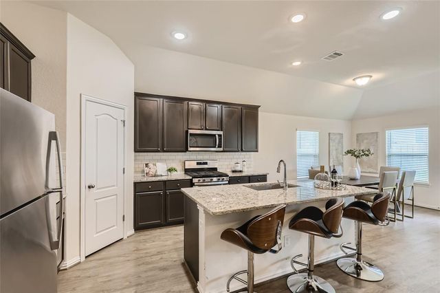 5867 San Savino DR, Round Rock, TX 78665