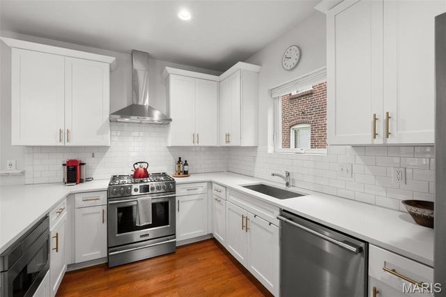 4143 Blaine Avenue, St Louis, MO 63110