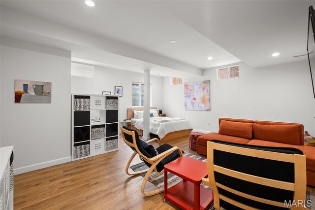 4143 Blaine Avenue, St Louis, MO 63110