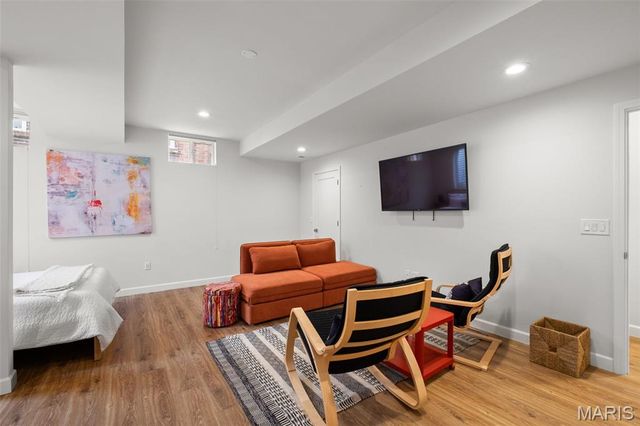 4143 Blaine Avenue, St Louis, MO 63110