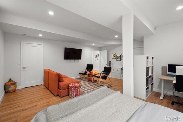 4143 Blaine Avenue, St Louis, MO 63110