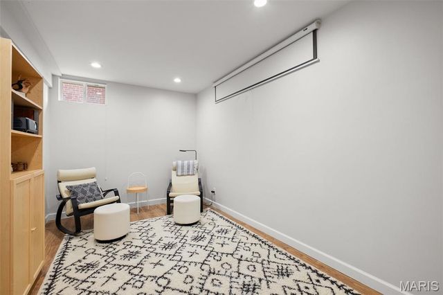 4143 Blaine Avenue, St Louis, MO 63110