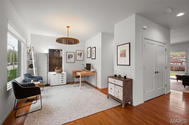 4143 Blaine Avenue, St Louis, MO 63110