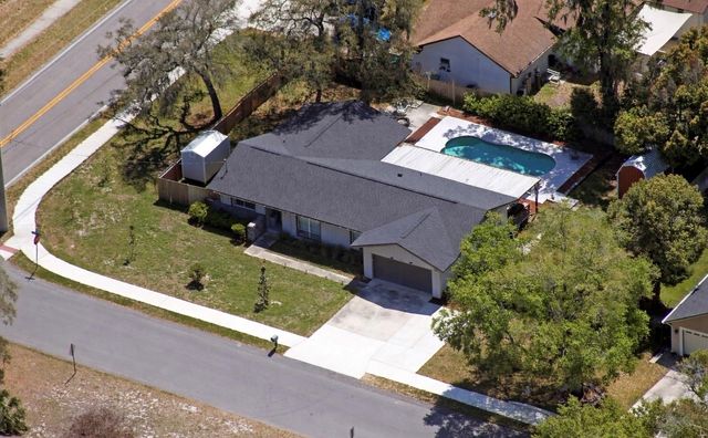 2746 MENDELIN STREET, Apopka, FL 32703