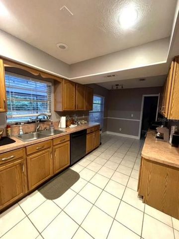 2746 MENDELIN STREET, Apopka, FL 32703