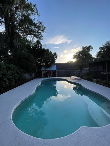 2746 MENDELIN STREET, Apopka, FL 32703