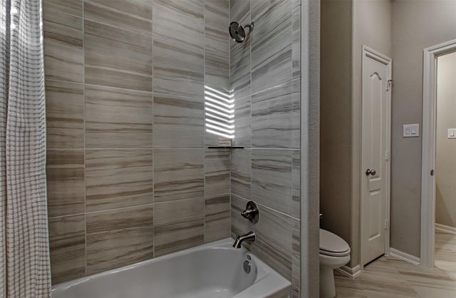 12102 Maple Court, Santa Fe, TX 77510