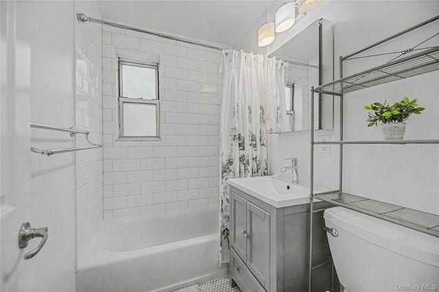 682 Tuckahoe Road 5K, Yonkers, NY 10710