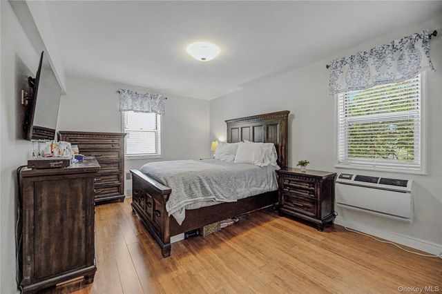 682 Tuckahoe Road 5K, Yonkers, NY 10710