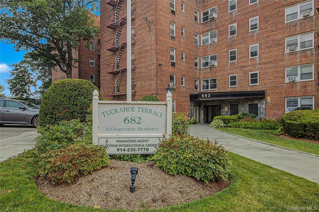 682 Tuckahoe Road 5K, Yonkers, NY 10710