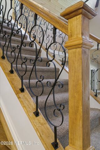 3121 LANNIE Road, Jacksonville, FL 32218