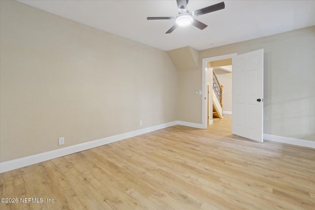 3121 LANNIE Road, Jacksonville, FL 32218