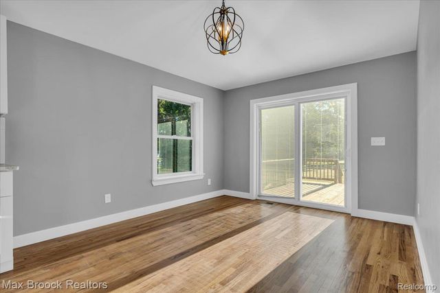 1654 Giddings Road, Pontiac, MI 48340