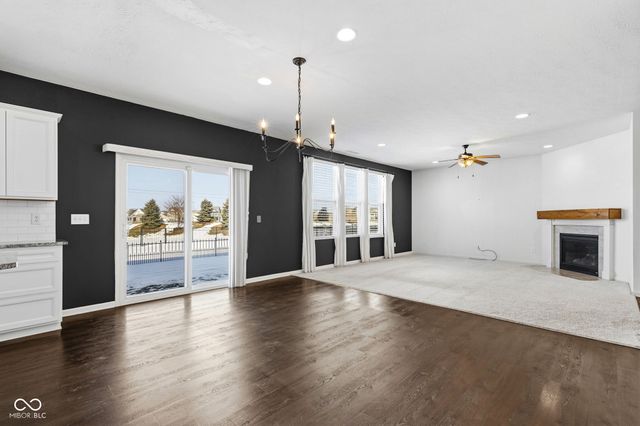 15317 Eastpark Circle W, Fishers, IN 46037