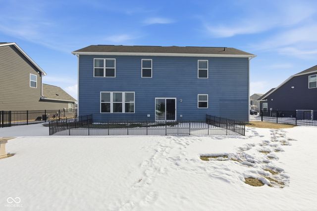 15317 Eastpark Circle W, Fishers, IN 46037