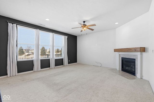 15317 Eastpark Circle W, Fishers, IN 46037