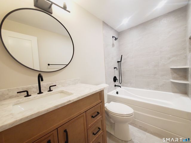 85 Riverside Avenue F7, Stamford, CT 06905