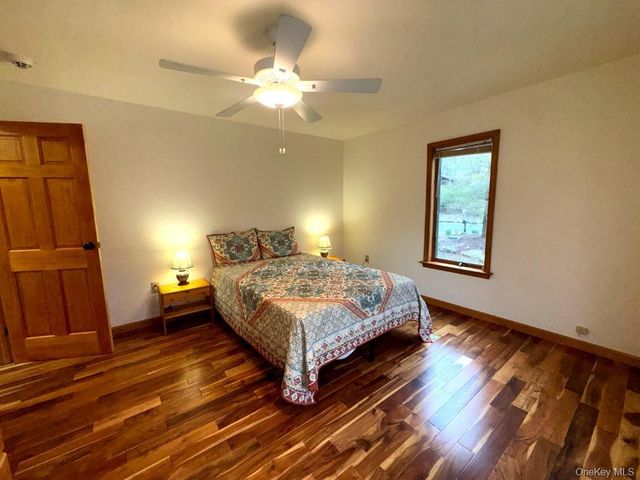 85 Lake Shore Drive W, Rock Hill, NY 12775