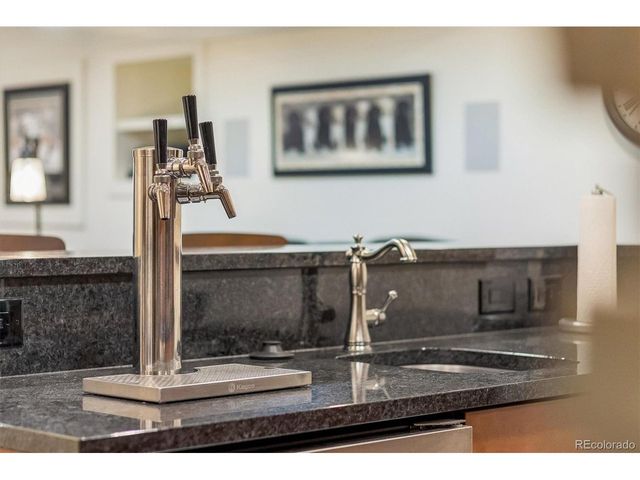 6578 S Rifle Way, Aurora, CO 80016