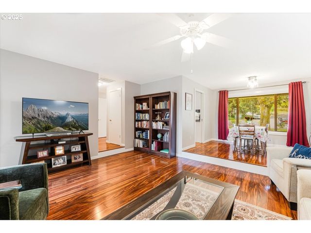 14797 Sw WILLAMETTE St, Sherwood, OR 97140