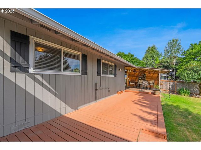 14797 Sw WILLAMETTE St, Sherwood, OR 97140