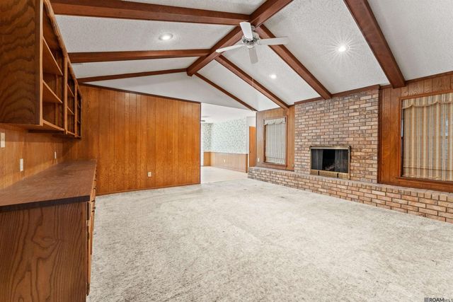 825 Bourbon Ave, Baton Rouge, LA 70808