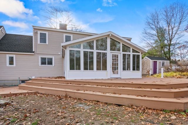 36 Downs Avenue, Greenland, NH 03840